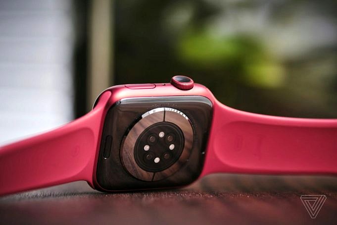 Apple Watch Series 4 Dispose D'un ECG Pour Fournir Des Données Cardiaques Avancées