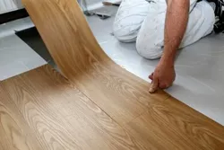 Comment éliminer la moisissure des revêtements de sol en vinyle
